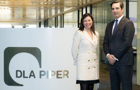 Pilar Menor y Jesús Zapata DLA Piper