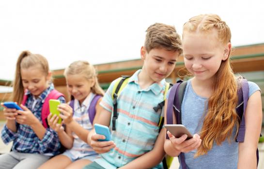 Prohibición uso del móvil en clase