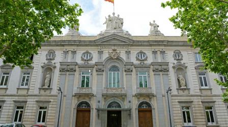 Abogacía Española y habilitación de agosto como hábil