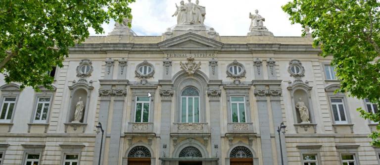 Abogacía Española y habilitación de agosto como hábil