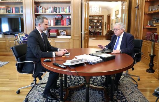 El Rey y el presidente del TC (Fuente Casa de S.M. el Rey)