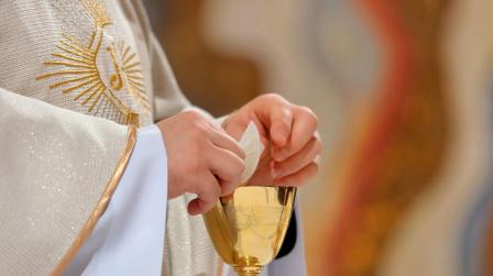 Misa culto religioso