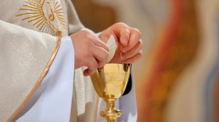 Misa culto religioso