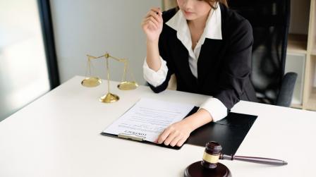 Personal de justicia actividad