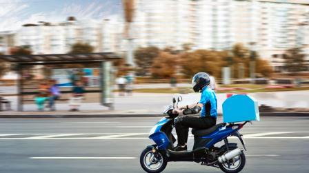 Los riders y la economía social