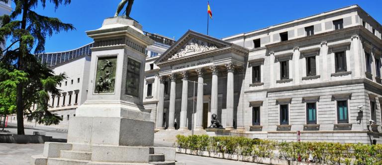 Responsabilidad del Rey y Constitución