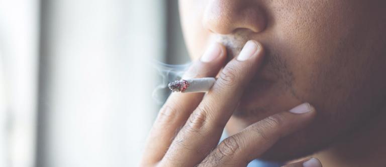peticion Madrid prohibido fumar en la calle