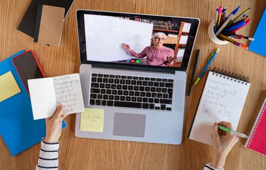 Contratación de profesores