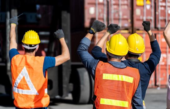 Trabajadores en huelga_imagen