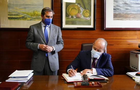 Visita ministro Justicia 2