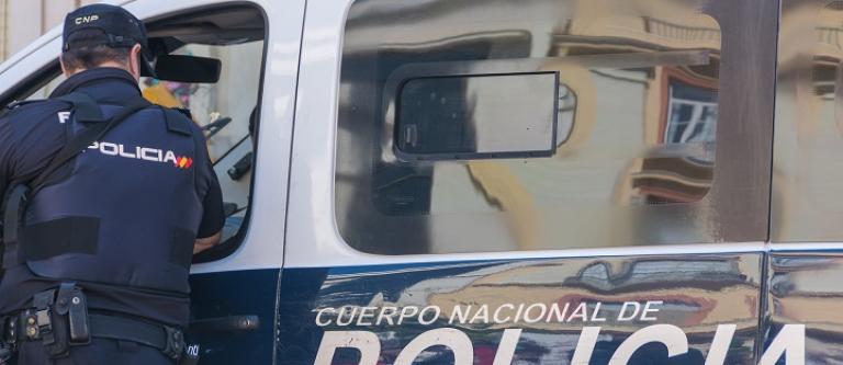 Policia