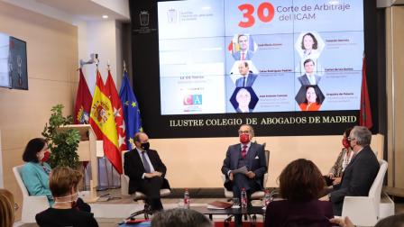 Acto 30 aniversario de la Corte de Arbitraje del ICAM_imagen