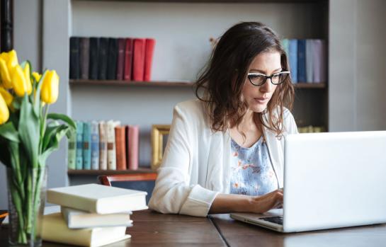 Teletrabajo_ley de trabajo a distancia_trabajador