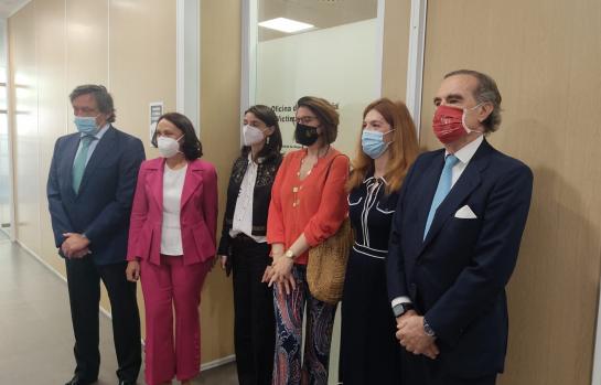 Visita Decano y Pilar Llop a Juzgados de Violencia de Género 5 (1)