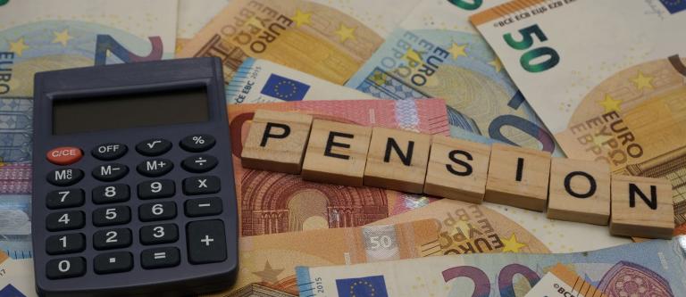 Firma del acuerdo sobre el sistema de pensiones