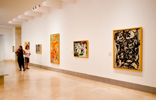 Arrendamiento de bienes muebles de patrimonio nacional