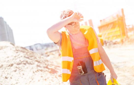 Inspeccion de trabajo trabajadores al sol
