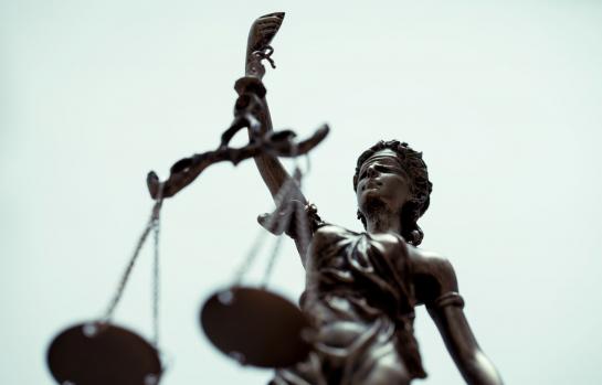 Concepto administracion de justicia_imagen