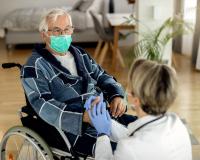 Trabajador residencia covid_imagen