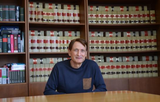 Carlos Orts Calabuig, en la sede del Decanato