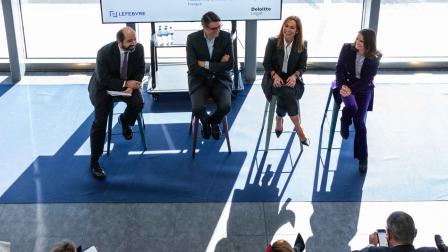 De izq a dcha Manuel Fernández-Condearena, Pablo Pernía, Francisca Hernández y Clara Cerdán