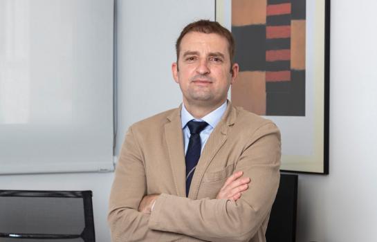 thumbnail_Jorge Corrales