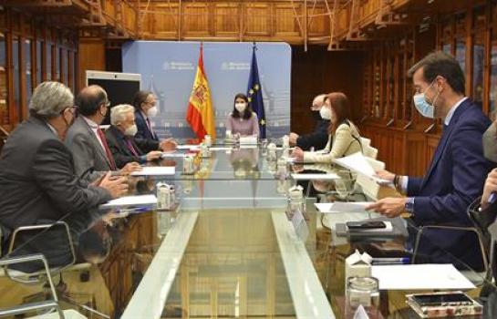 20220228_Reunión con los presidentes de la Comisión de Codificación