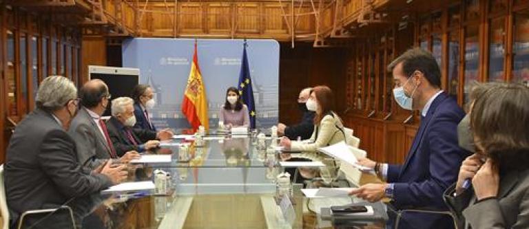 20220228_Reunión con los presidentes de la Comisión de Codificación