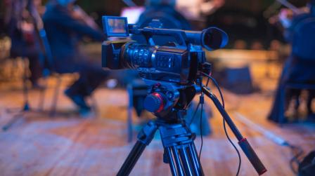 Relacion laboral artista-img