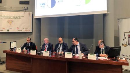 De izquierda a derecha Adolfo Estébanez; Alberto Larrondo; Enrique Zarza; Benigno Villarejo y Rafael Massieu.