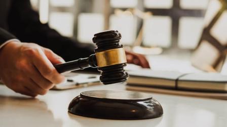 Jueces y justicia-img