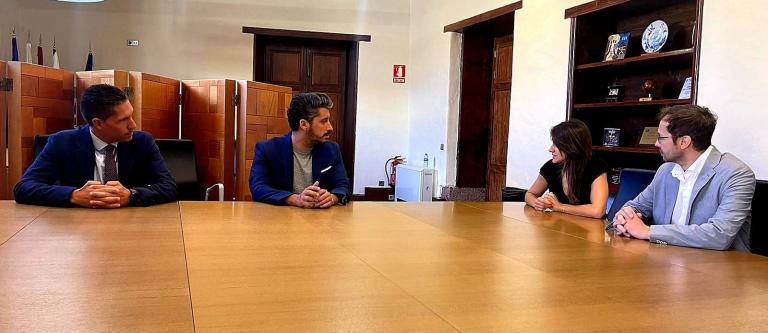 Reunión entre los representantes de AAFC Tenerife y el ayuntamiento de San Cristóbal de La Laguna-img