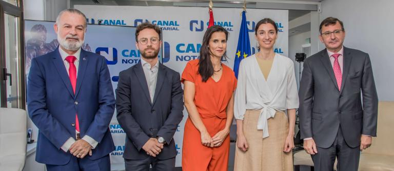 Jesús Gonzalez, Yago González, Blanca Gutierrez, Pilar LLop y José Angel Martínez_img