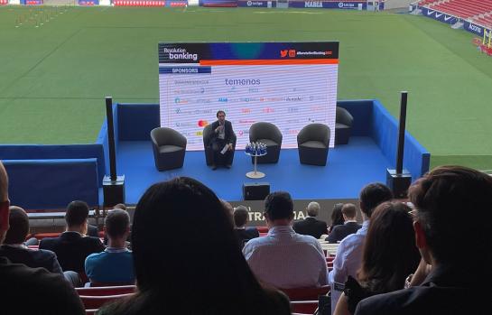 REVOLUTION BANKING 2022 (1)