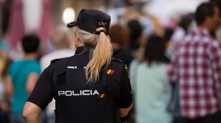 Estatura minima mujer policia-img