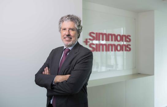 Juan Calvente – Simmons & Simmons_img