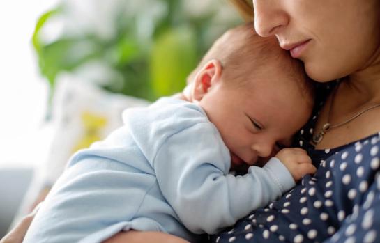 Acumulacion del permiso de paternidad y maternidad_img