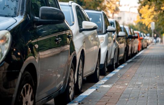 Multa por no tener la ITV a coche aparcado_img