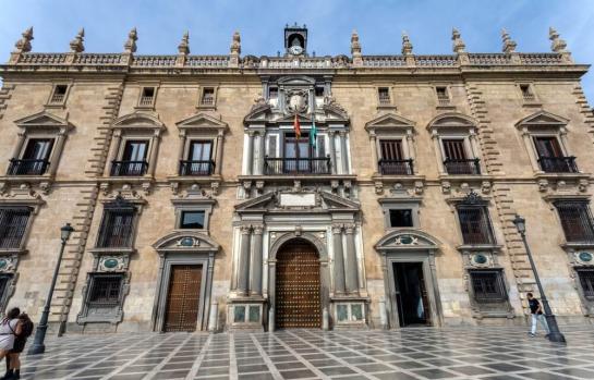 Andalucia y los tribunales sobre contratacion publica_img