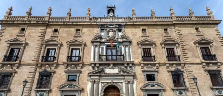 Andalucia y los tribunales sobre contratacion publica_img