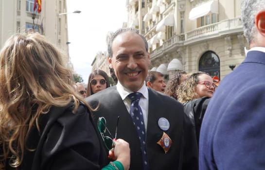 Decano del ICAM en la protesta del Turno de Oficio_img