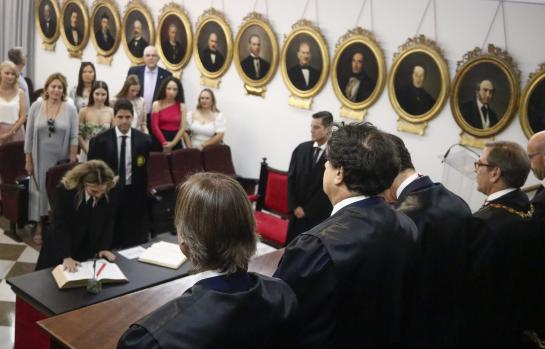 Abogados de Granada y jura_img