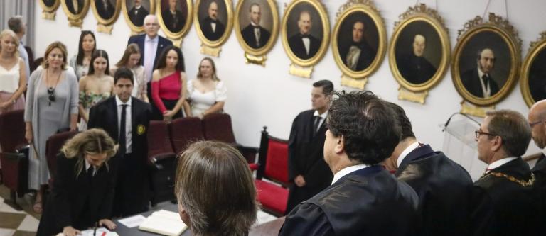 Abogados de Granada y jura_img