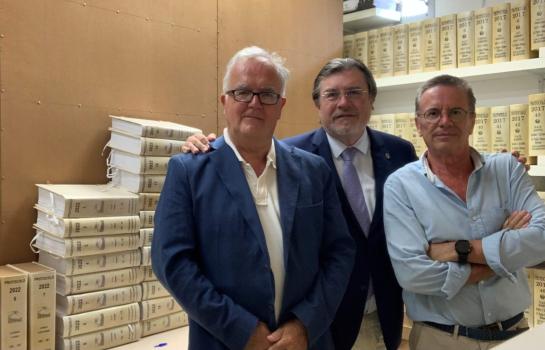 De izda. a dcha. José Alberto Marín, Alfonso Cavallé y Francisco Cantos Notarios La Palma_img