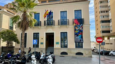 Cartel fachada ICA Málaga_img