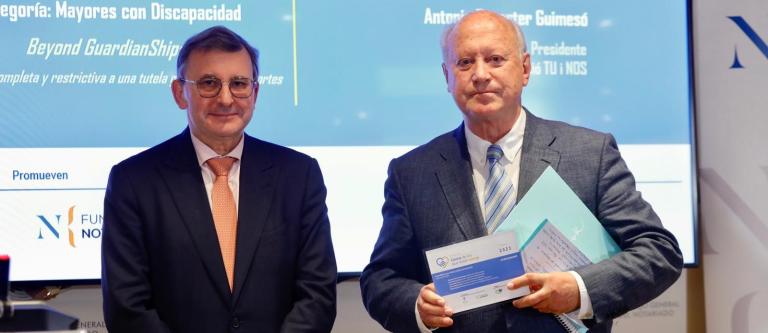 PTE FN posa con F TU i NOs_img