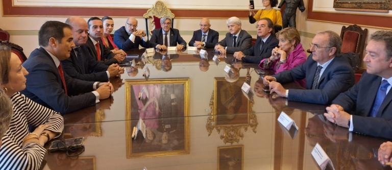 Reunión Cadeca-Junta_img
