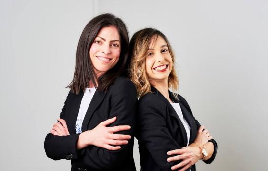 Valia Legal – Sara Velasco (izq) y Carmen Galea (dcha)_img
