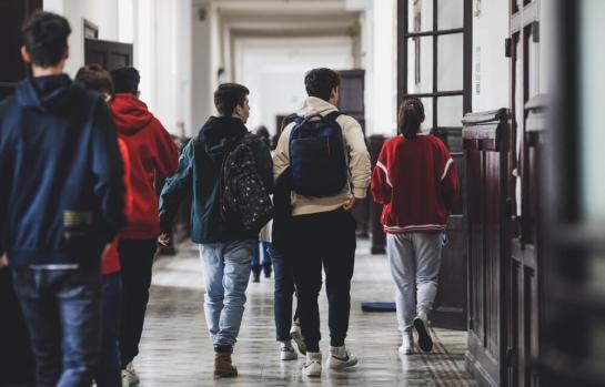 Adolescentes menores y delitos sexuales_img