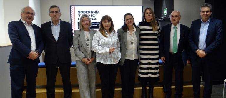 20231107_InformeCOTEC_SoberaniaTecnologica_PONSIP_familia